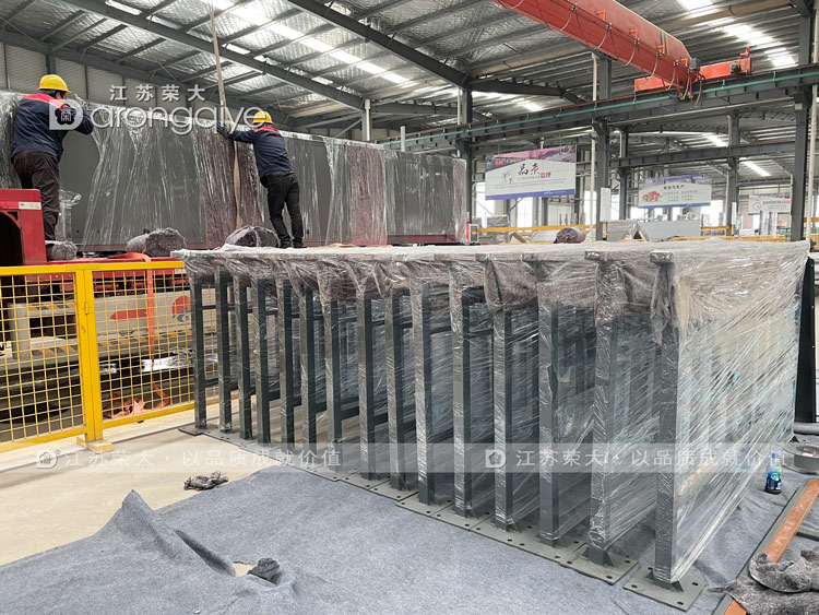 第三批山東公交候車(chē)亭發(fā)貨圖二