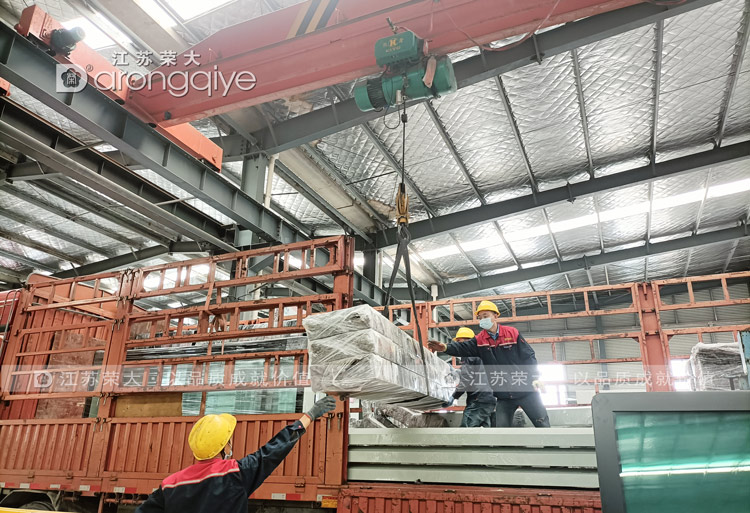 榮大供應(yīng)江蘇公交站臺(tái)發(fā)貨